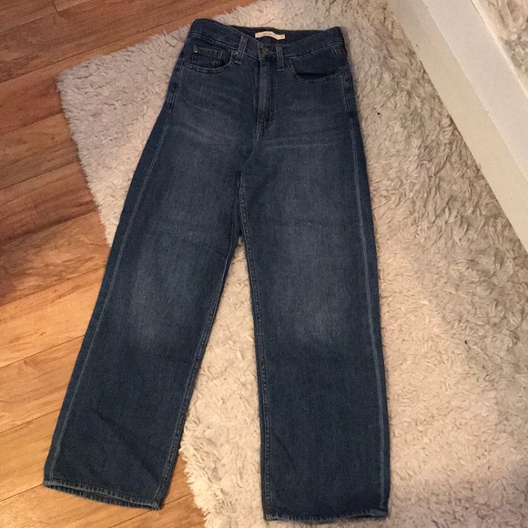 Levis High Loose Cropped Denim Jeans size 24 - Picture 1 of 10